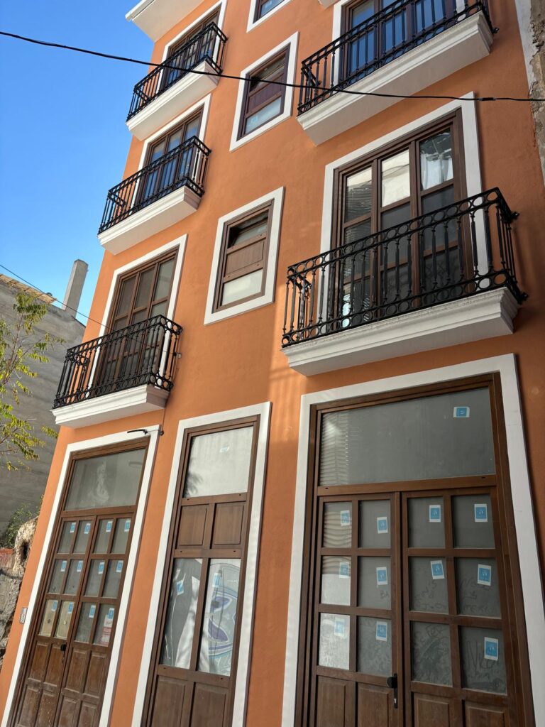 VENTANAS DE MADERA EN VALENCIA 4