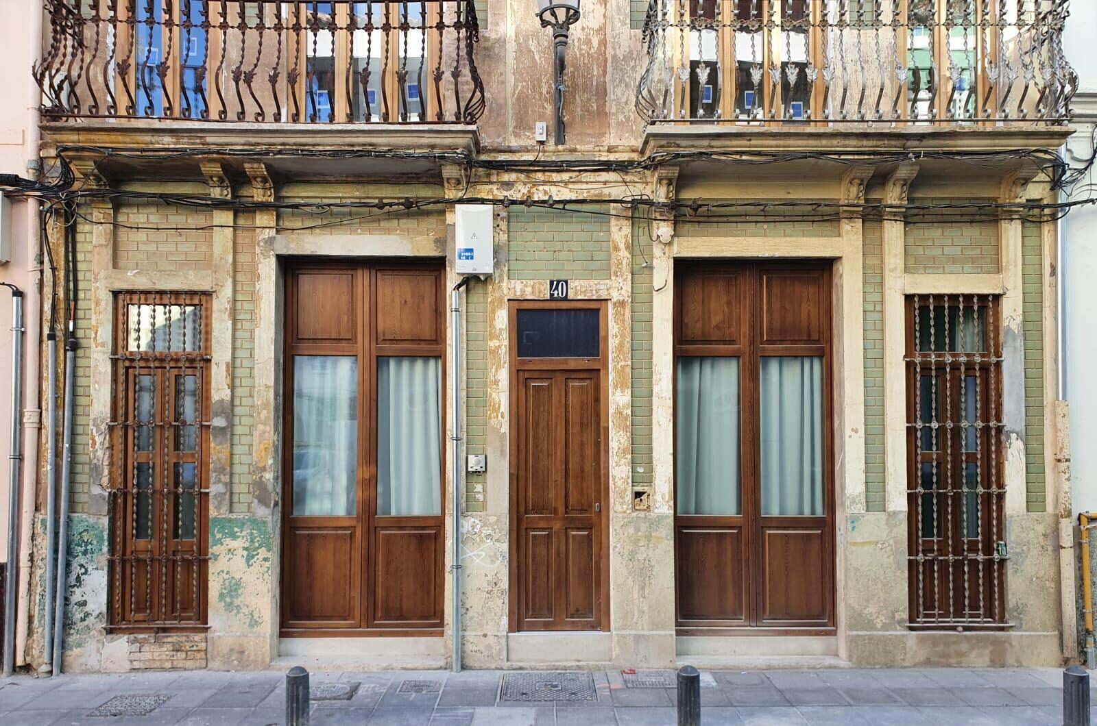 ventanas de madera tendenzzia cabanyal